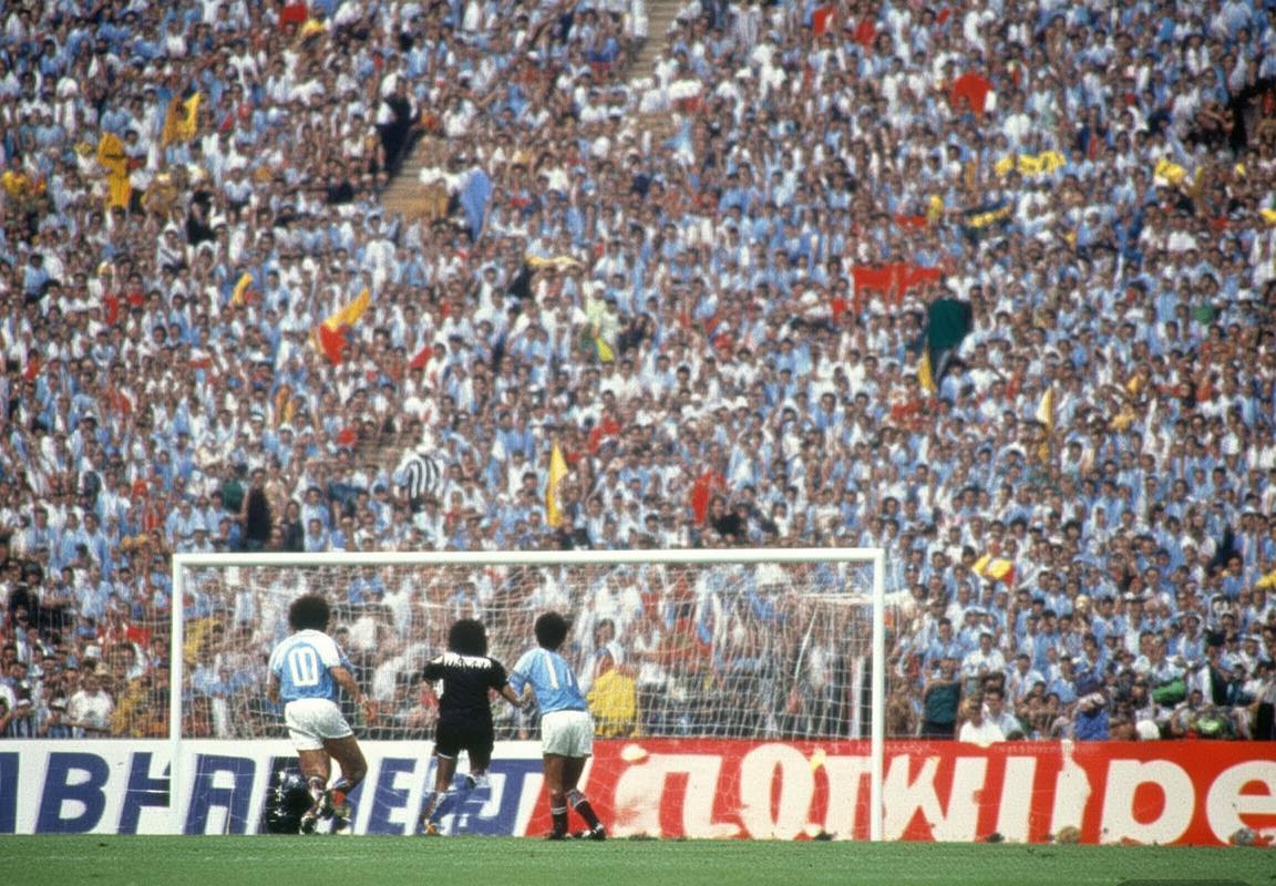 1990世界杯决赛：马拉多纳传奇对决德国队，足球哲学巅峰碰撞